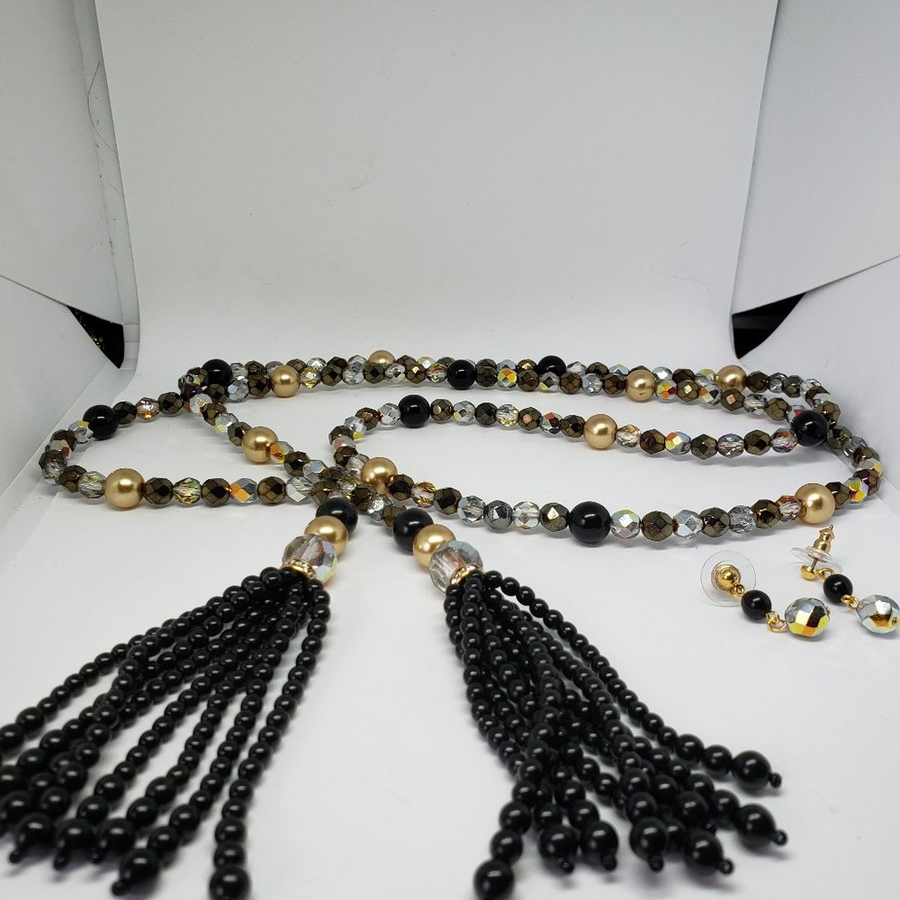 Vintage Lariat Necklace and matching earrings